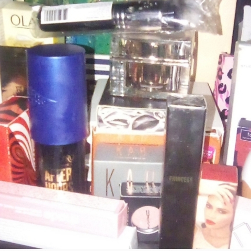 Mystery Beauty Plus Skincare Bundles New Luxury Items Beauty,  Skincare, & More